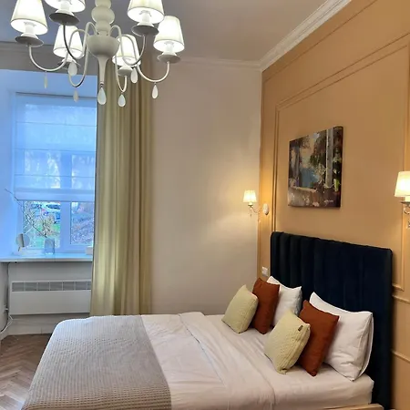 Siesta On Stefanyka *