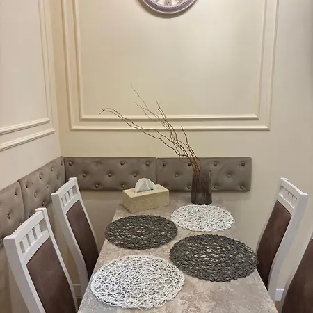 Siesta On Stefanyka *