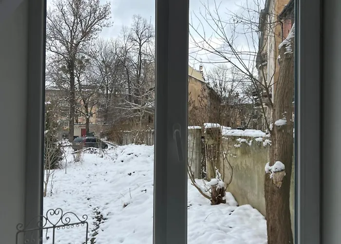 Siesta On Stefanyka *